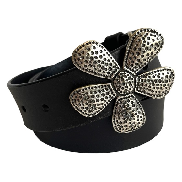 Silpada Accessories - Silpada Z9012 black leather belt with Floral buckle XL